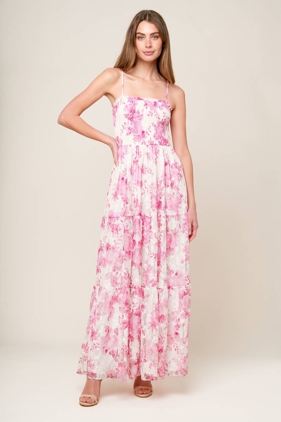 Robe Maxi Dentelle En Ce Moment