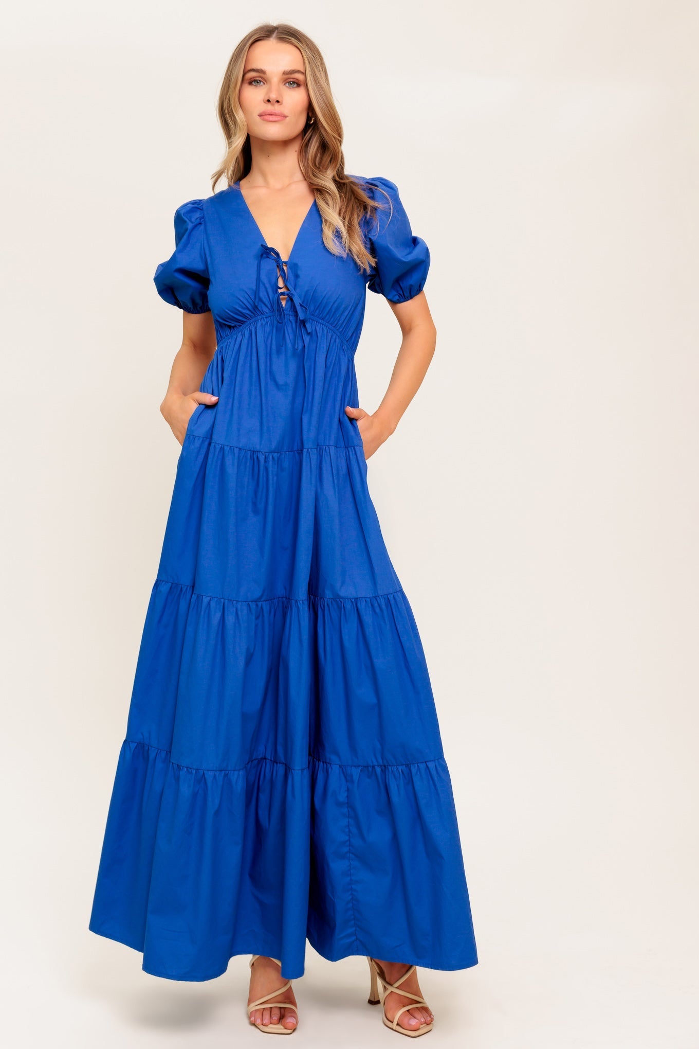 Royal Blue Vævet Maxikjole — Sommerglød
