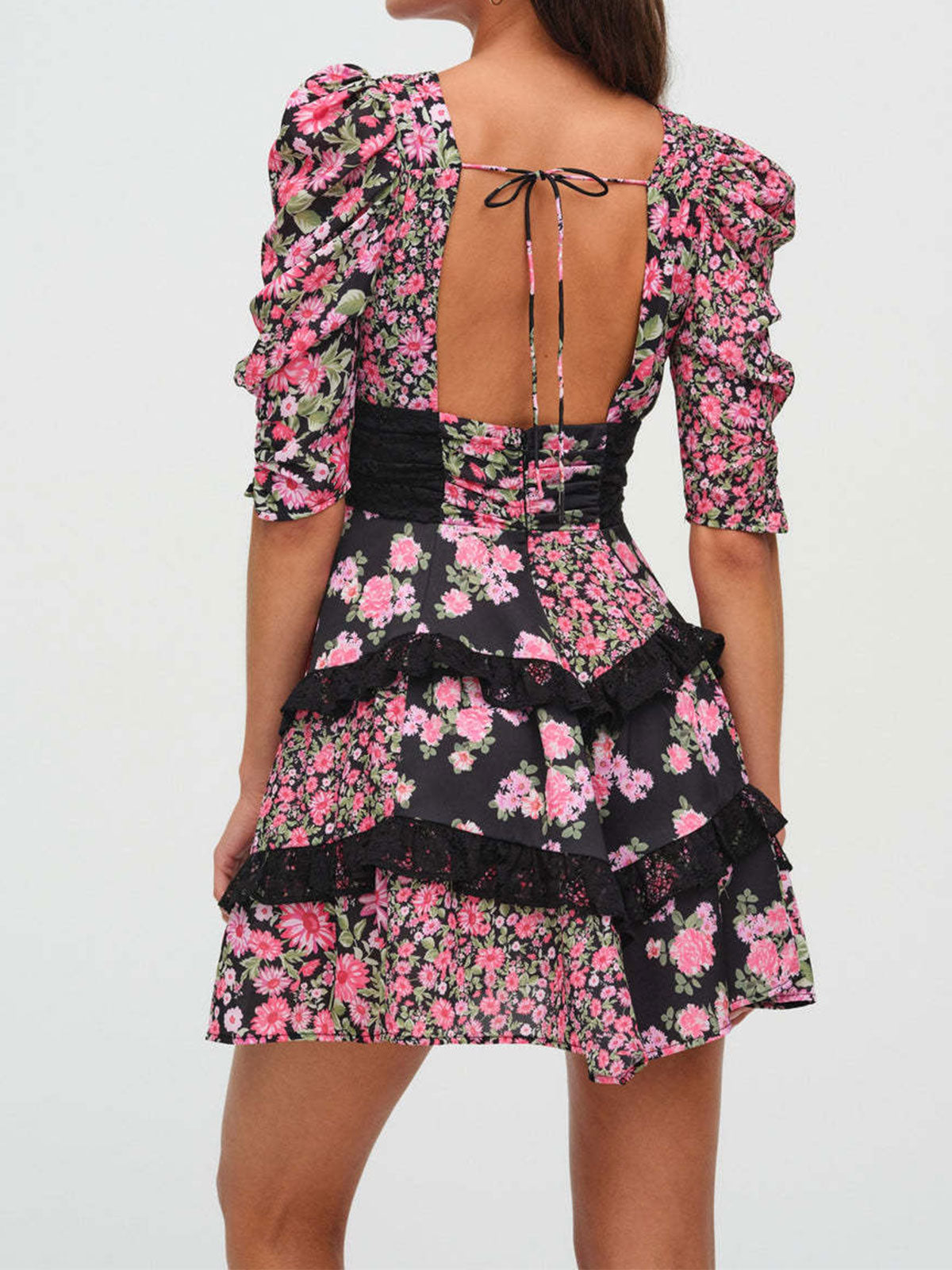 Resort Bloem Geplooide V Hals Kant Ruffle Gelaagde Puff Mouw Mini Jurk
